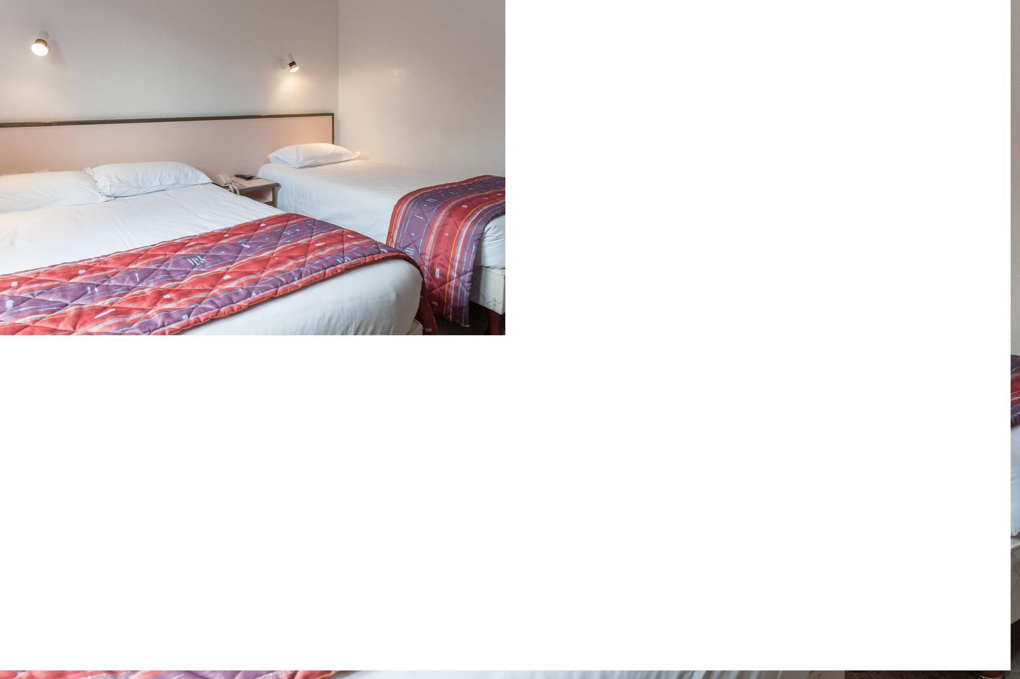 Hotel Le Chatard Sarcey Eksteriør bilde